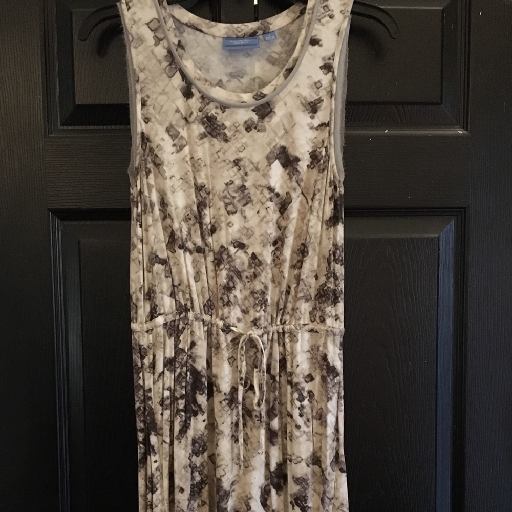 Simply Vera Wang dress size S